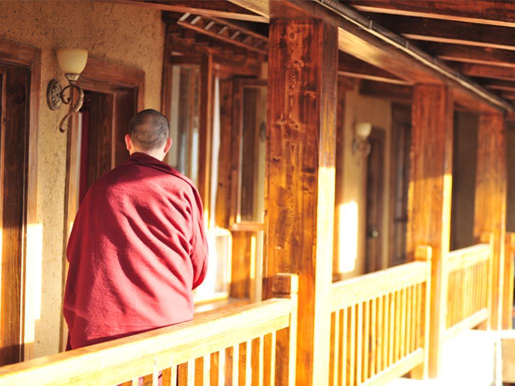Tseten Wangmo Resort Shangri-La Exterior photo
